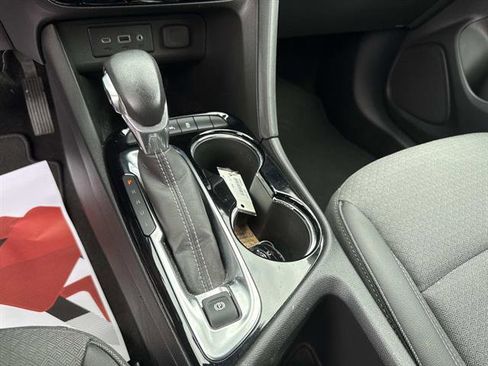 Used 2023 Buick Encore GX Select w/ Sport Touring Package image 22
