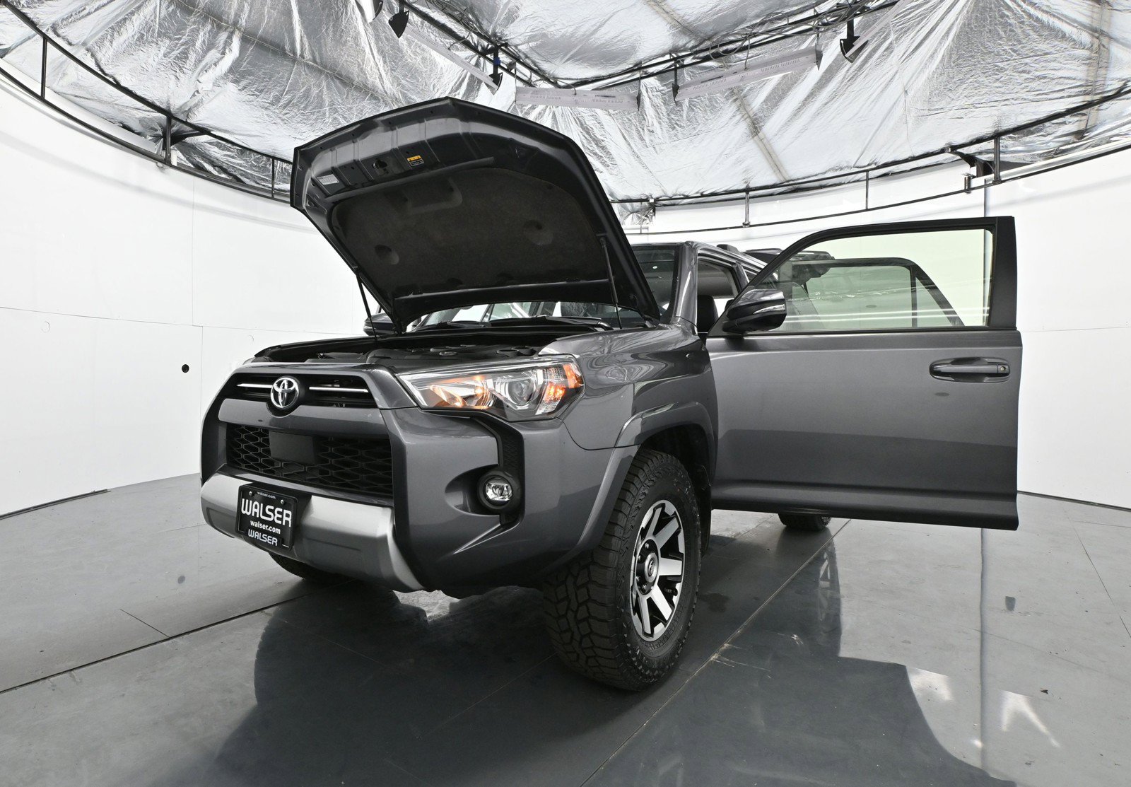 Used 2021 Toyota 4Runner TRD Off-Road Premium w/ Moonroof Package AWD/4WD image 33