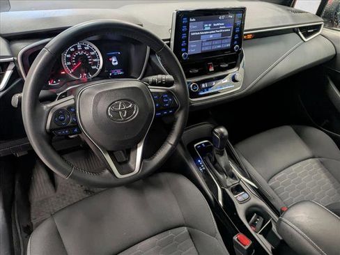 Used 2021 Toyota Corolla SE image 10