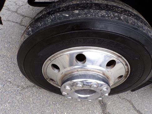 Used 2009 Ford F450 XL image 43