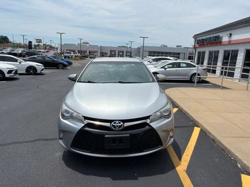Used 2017 Toyota Camry SE FWD image 7