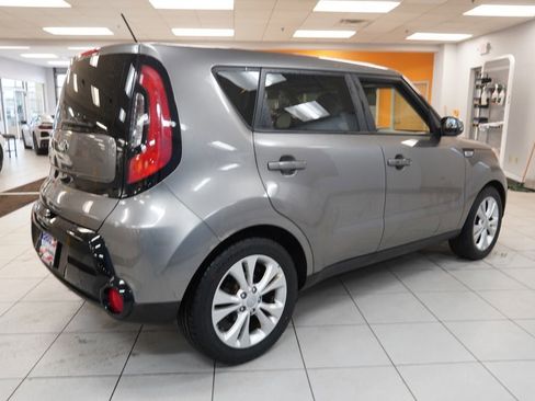 Used 2016 Kia Soul + w/ Primo Package image 15