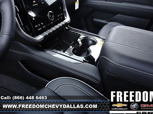 New 2026 GMC Yukon Elevation image 31