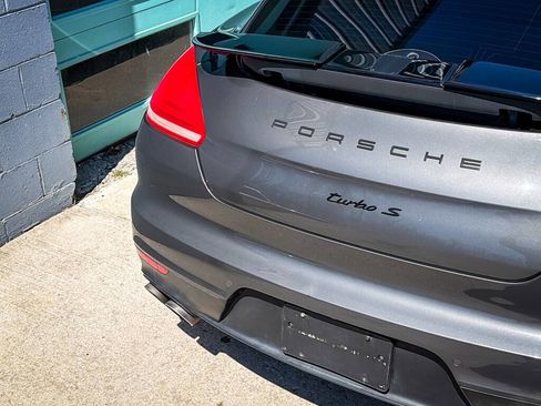 Used 2014 Porsche Panamera AWD/4WD image 16