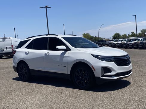 Used 2022 Chevrolet Equinox RS FWD image 7