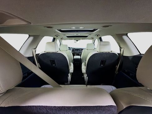 Used 2020 Buick Enclave Essence w/ Sound and Sites Package image 41