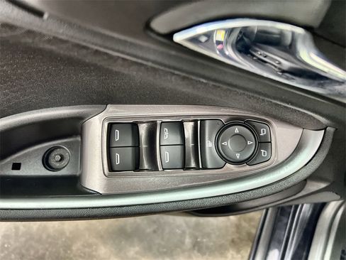 Used 2023 Chevrolet Malibu LT image 15