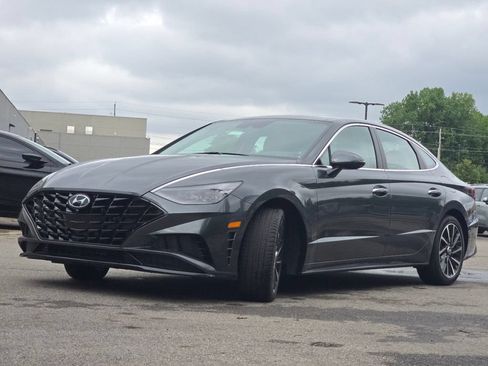 Used 2023 Hyundai Sonata Limited FWD image 13