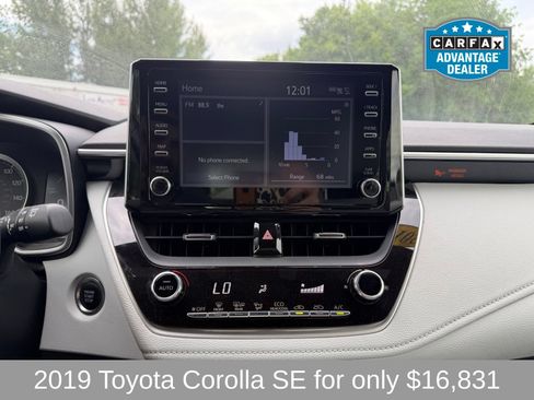 Used 2019 Toyota Corolla SE w/ Carpet Mat Package FWD image 15