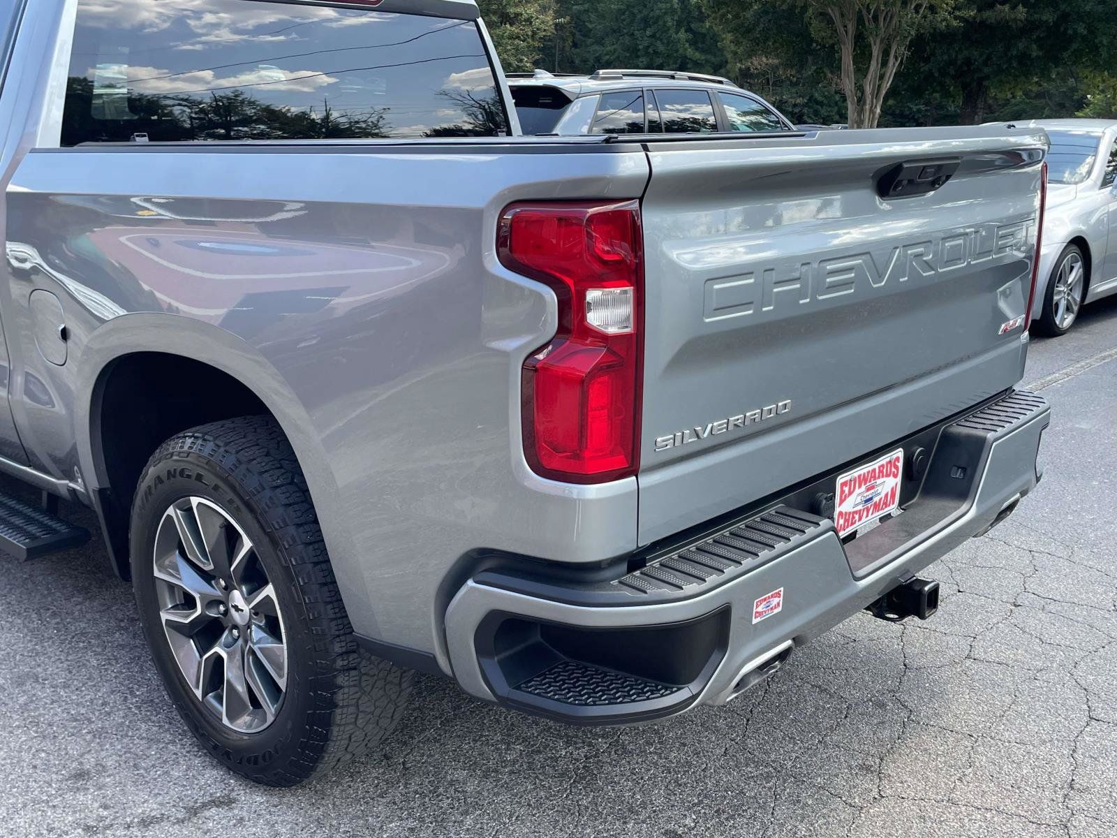 Used 2023 Chevrolet Silverado 1500 RST AWD/4WD image 30