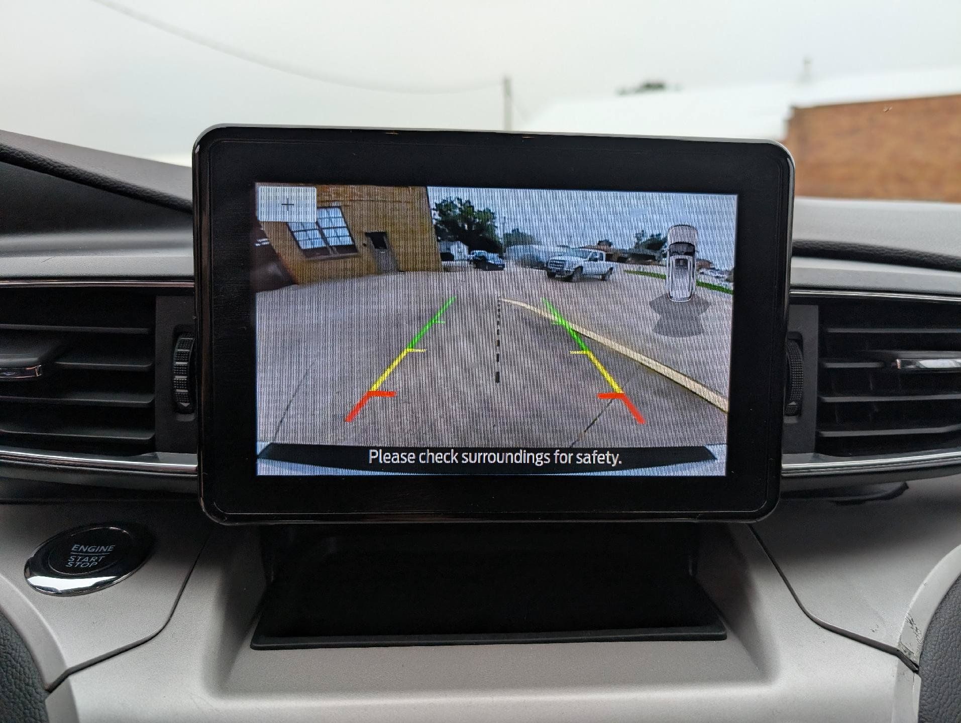 Used 2023 Ford Explorer XLT w/ Equipment Group 202A AWD/4WD image 28