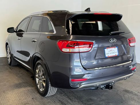 Used 2017 Kia Sorento SX AWD/4WD image 4