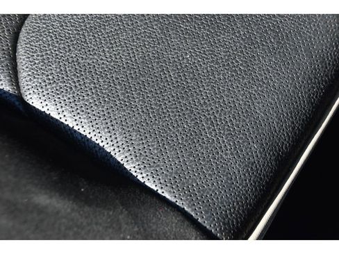 Used 2019 RAM 1500 Laramie image 31