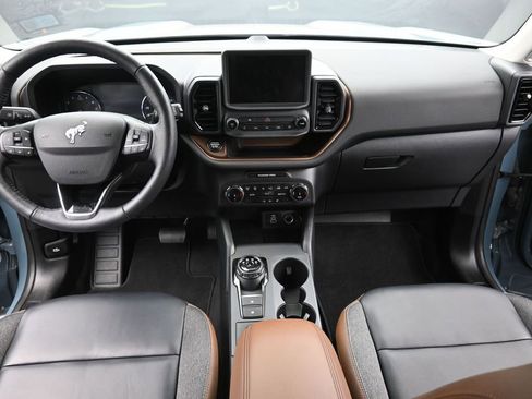 Used 2023 Ford Bronco Sport Outer Banks AWD/4WD image 12