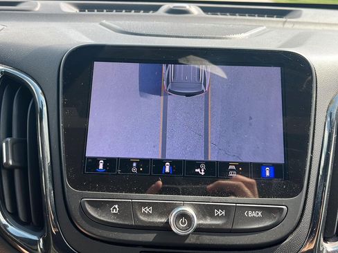 Used 2022 Chevrolet Equinox RS w/ RS Leather Package image 20