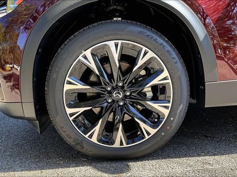 New 2026 MAZDA CX-90 Plug-In Hybrid w/ Premium Plus image 8