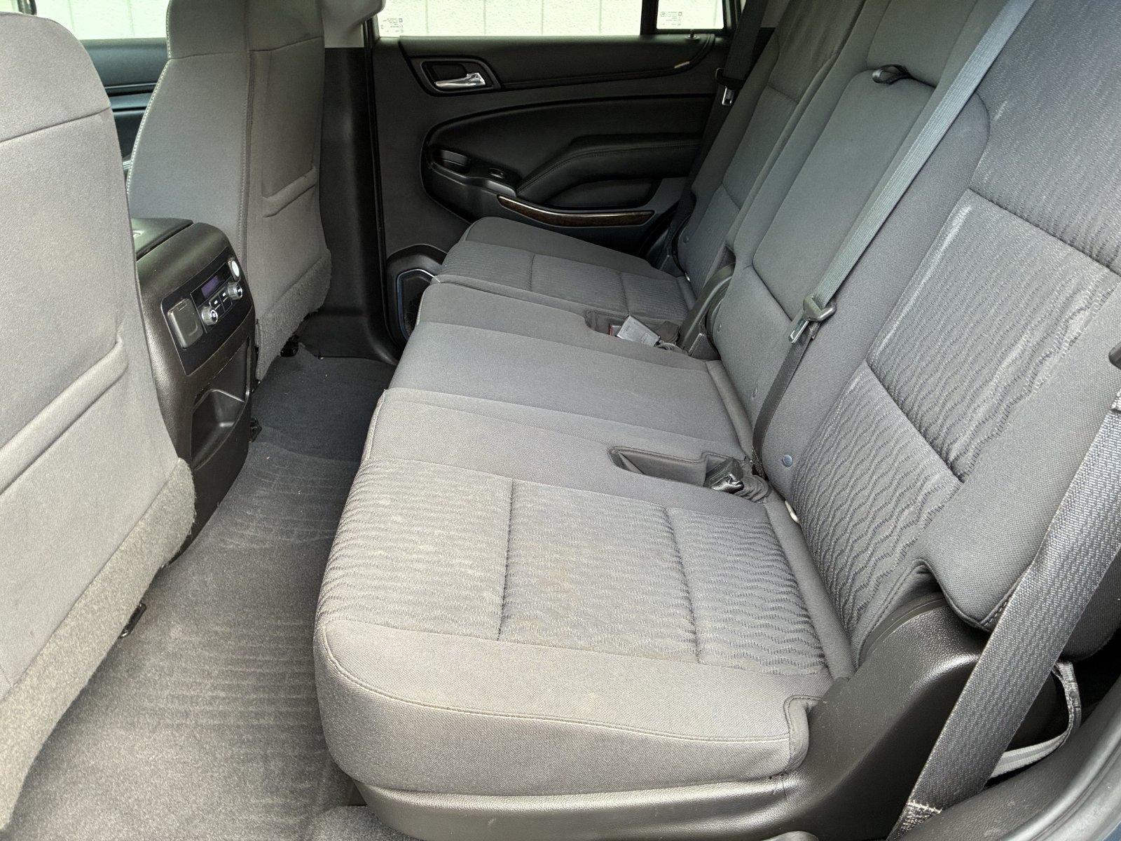 Used 2019 Chevrolet Tahoe LS w/ Enhanced Driver Alert Package RWD image 22