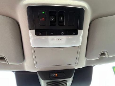 New 2026 Nissan Pathfinder SL w/ SL Premium Package AWD/4WD image 21