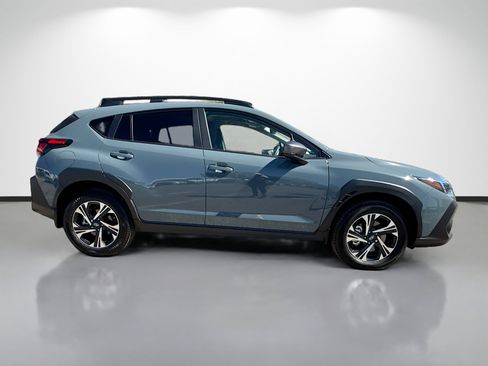 Certified 2025 Subaru Crosstrek 2.0i Premium image 2