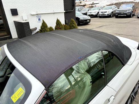 Used 2018 BMW 230i xDrive Convertible w/ Premium Package image 21