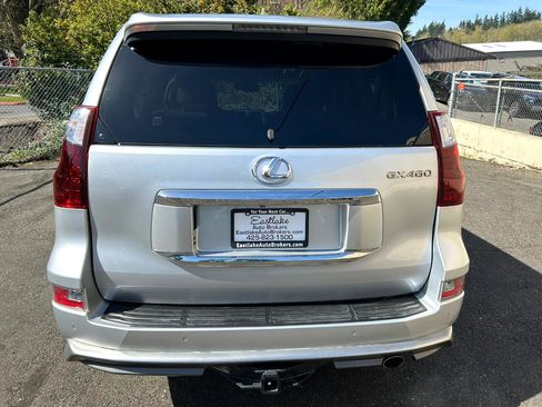 Used 2019 Lexus GX 460 Premium image 6