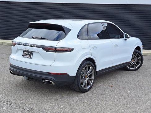 Certified 2022 Porsche Cayenne image 7
