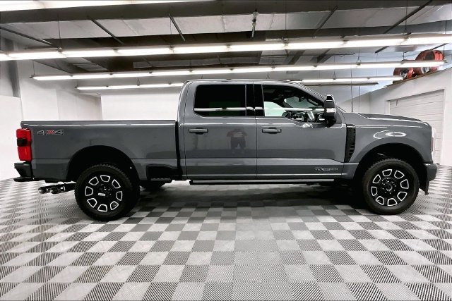 Used 2026 Ford F250 Platinum AWD/4WD image 16