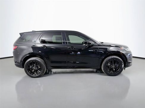 New 2026 Land Rover Discovery Sport Landmark AWD/4WD image 4