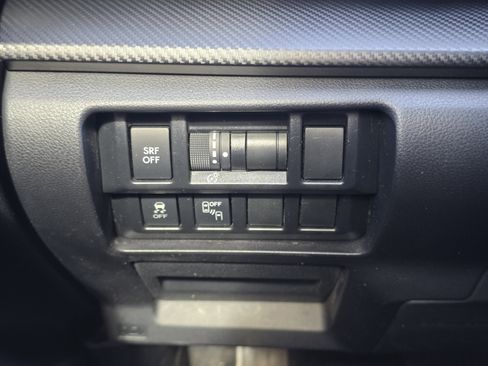 Used 2019 Subaru Impreza 2.0i Premium w/ Eyesight & BSD/Rcta & SRF image 22