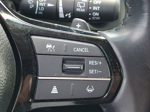 Used 2025 Honda Pilot EX-L image 25