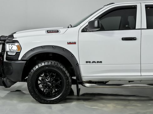 Used 2020 RAM 2500 Tradesman w/ Snow Chief Group image 9