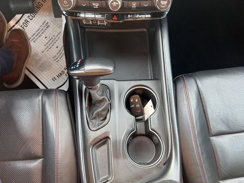 Used 2024 Dodge Durango GT image 13