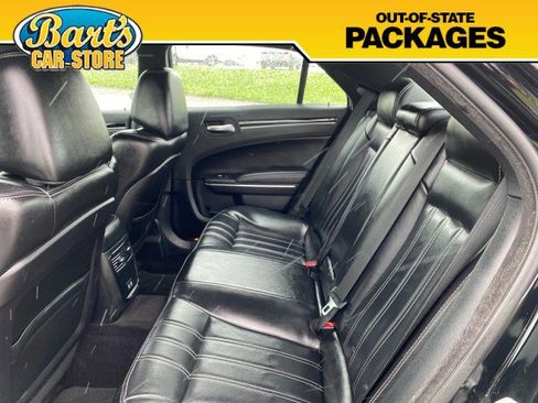 Used 2018 Chrysler 300 S image 17