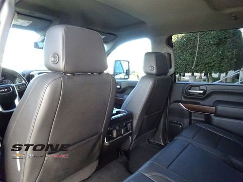 Used 2021 GMC Sierra 2500 SLT w/ SLT Premium Package image 20