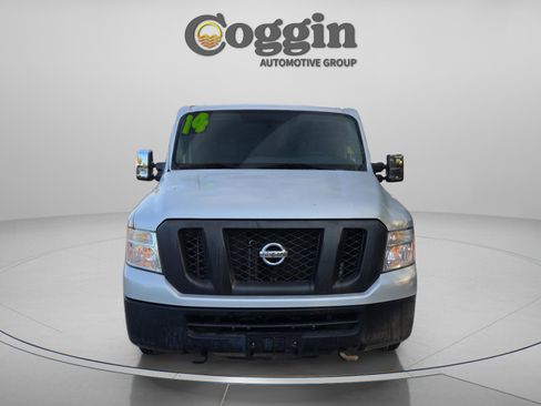 Used 2014 Nissan NV 3500 SV w/ Technology Package image 8