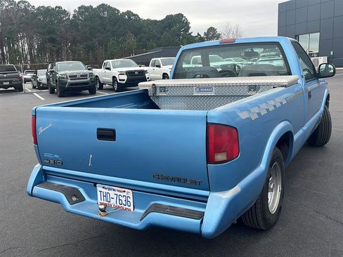 Used 1996 Chevrolet S10 Pickup LS image 13