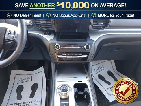 Used 2020 Ford Explorer XLT image 20