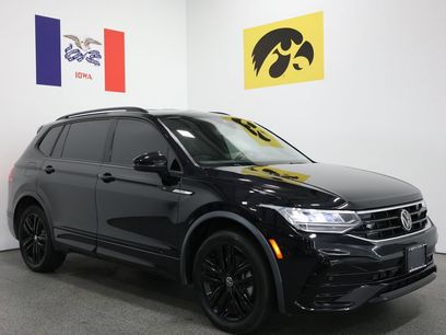 Used 2022 Volkswagen Tiguan SE R-Line
