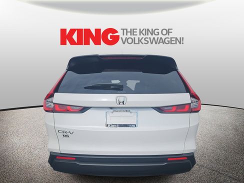 Used 2025 Honda CR-V LX image 4