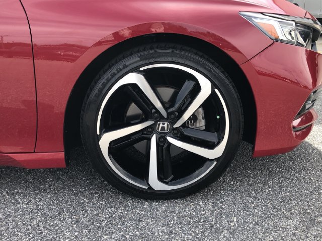 Certified 2020 Honda Accord Sport image 10