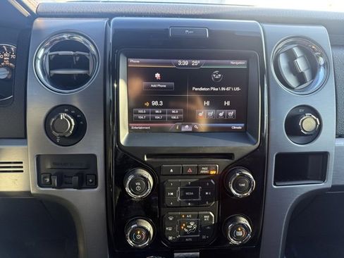 Used 2013 Ford F150 Limited image 23