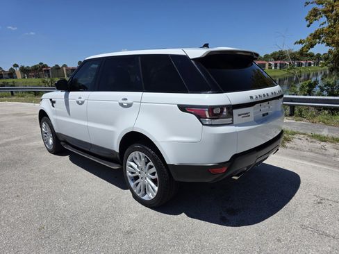 Used 2016 Land Rover Range Rover Sport Supercharged AWD/4WD image 2