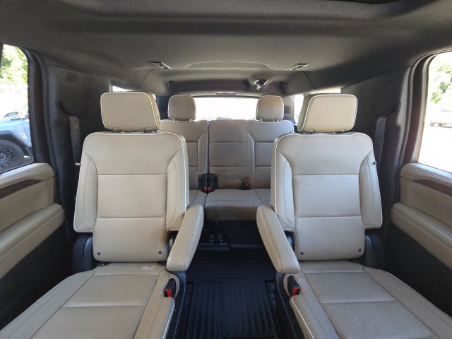 Certified 2023 Chevrolet Suburban Premier AWD/4WD image 21