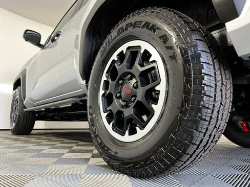 Certified 2026 Toyota 4Runner TRD Off-Road Premium w/ Tow Technology Package image 27