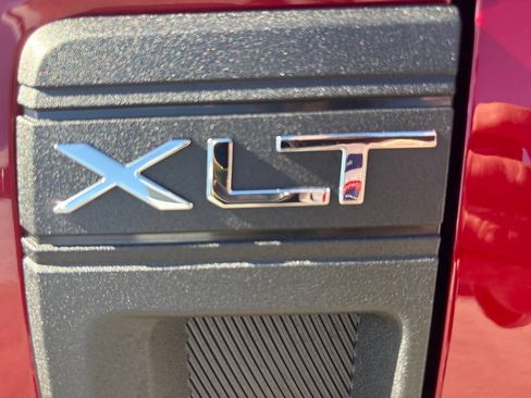 New 2025 Ford Maverick XLT w/ Equipment Group 301A image 15