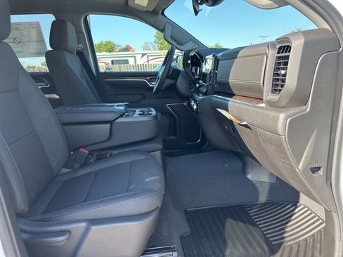 New 2026 GMC Sierra 1500 Elevation image 21