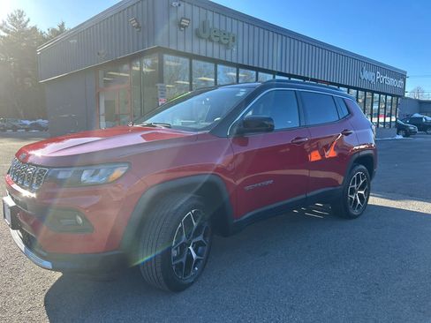 Used 2026 Jeep Compass Limited image 10