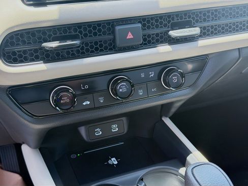 New 2027 Honda HR-V LX image 14