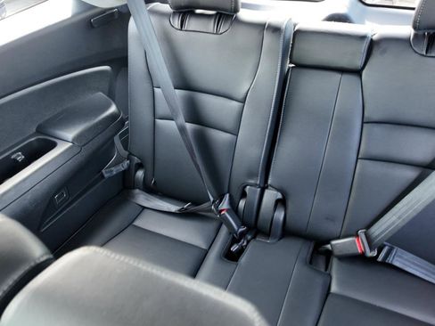 Used 2017 Honda Pilot EX-L image 9