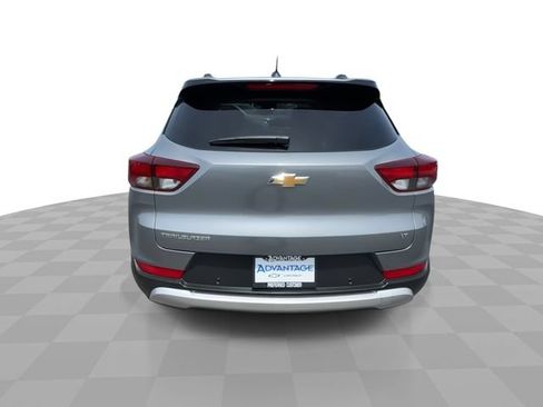 Certified 2025 Chevrolet TrailBlazer LT w/ Driver Confidence Package FWD image 7